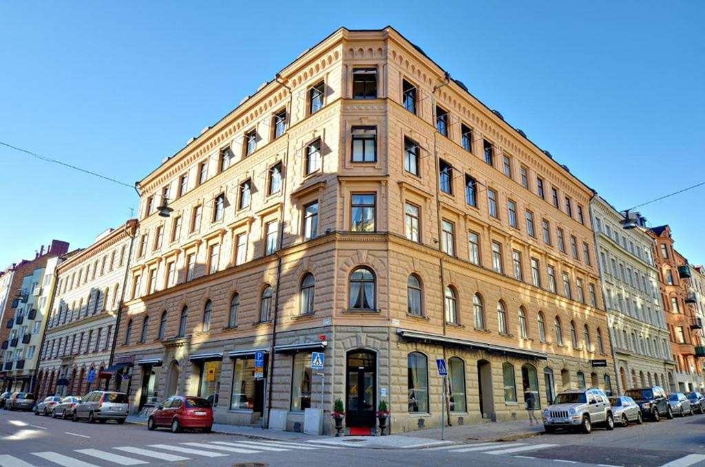 Hansson Sure Collection By Western Stockholm