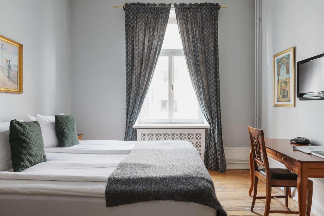 Hansson Sure Collection By Western Stockholm